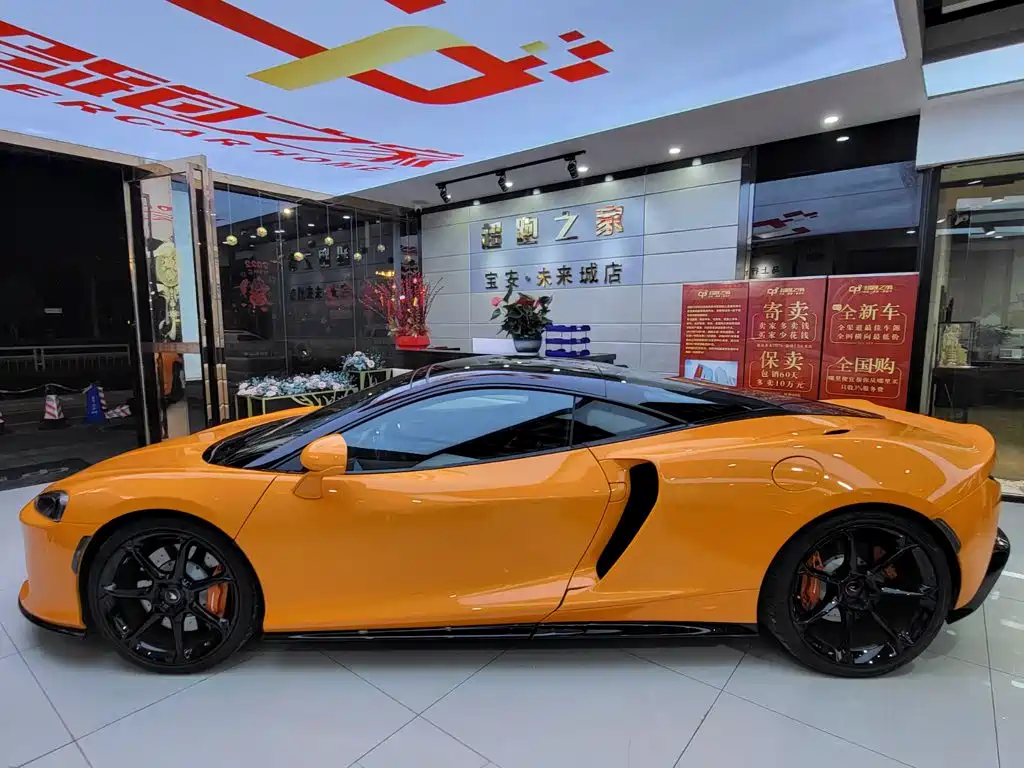 McLaren GT — миниатюра 7