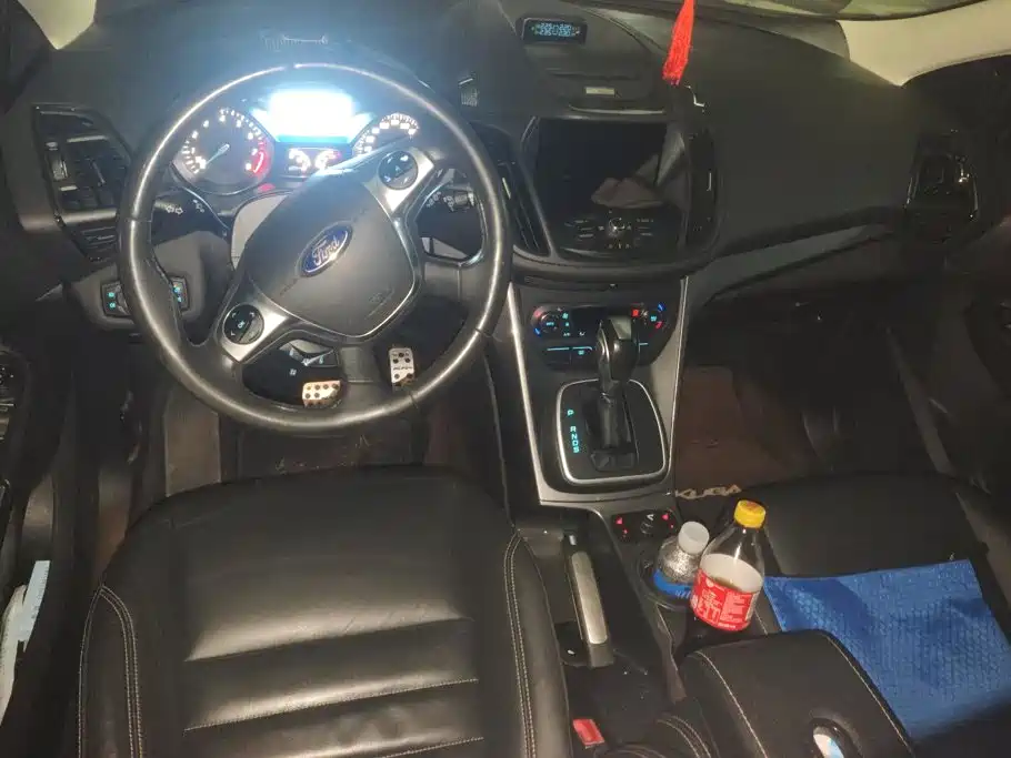 Ford Kuga — миниатюра 12