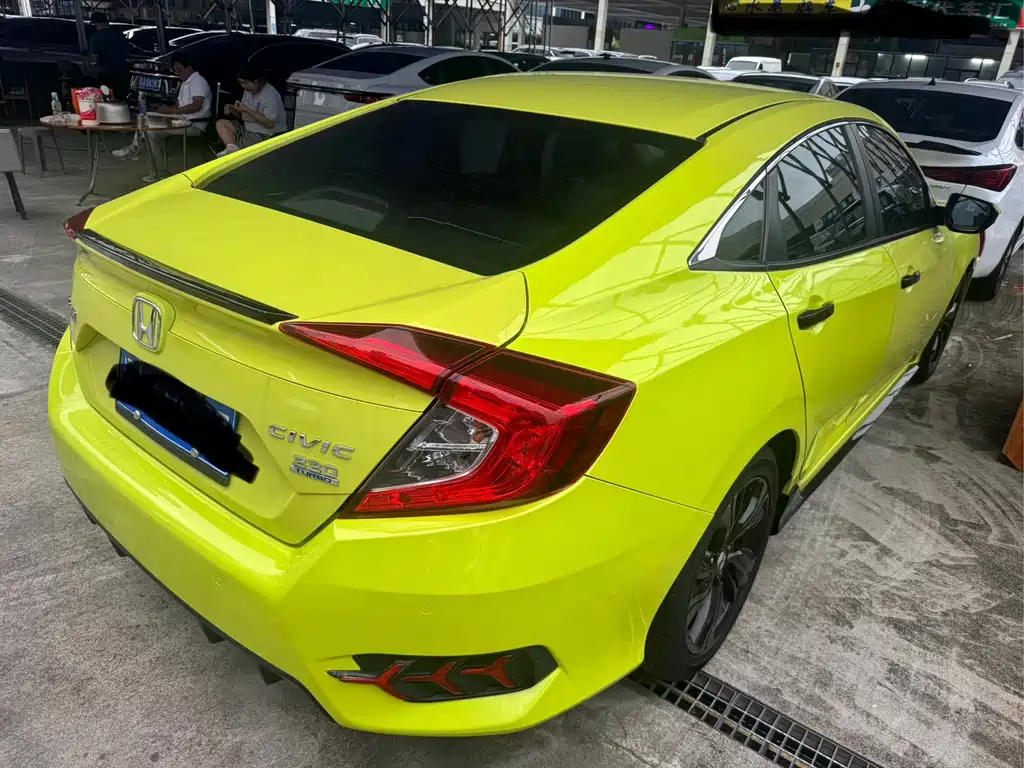 Honda Civic — миниатюра 11