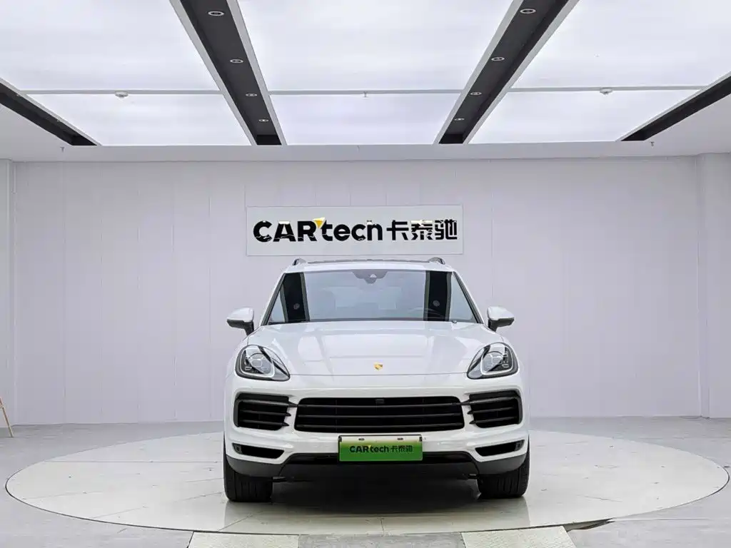 Porsche Cayenne Hybrid — миниатюра 8