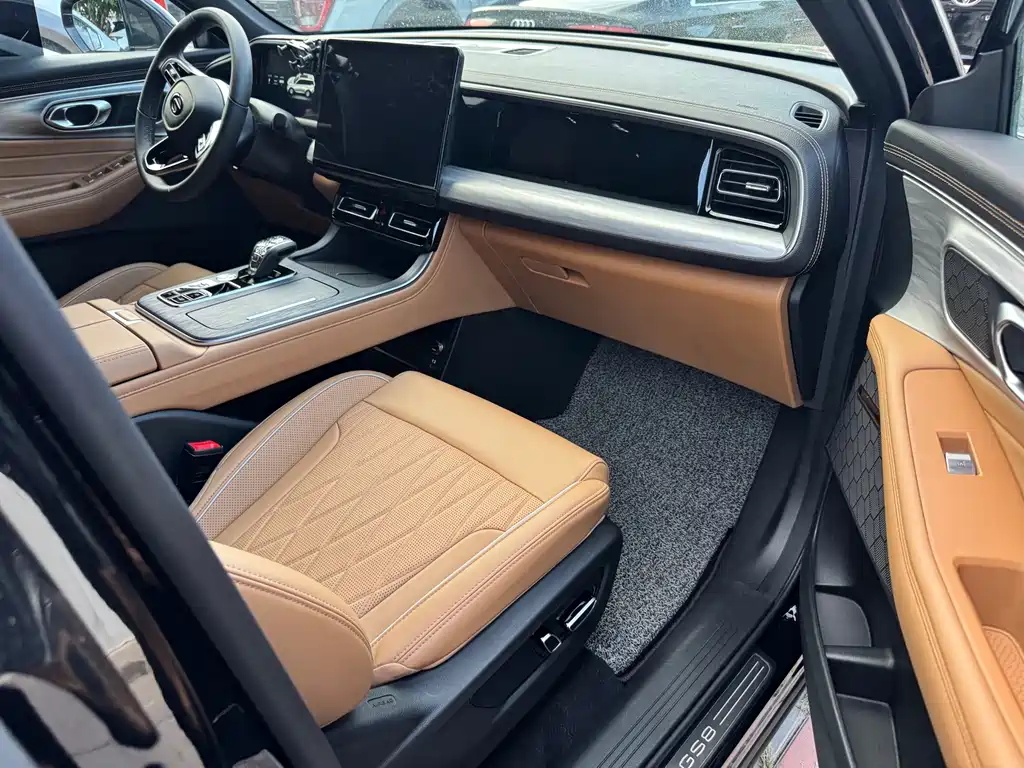 GAC Motor Trumpchi GS8 — миниатюра 10