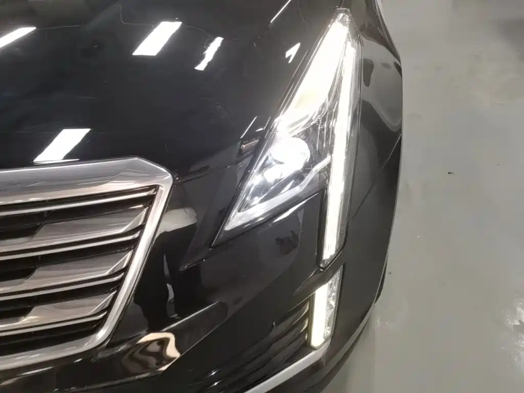Cadillac XT5 — миниатюра 24