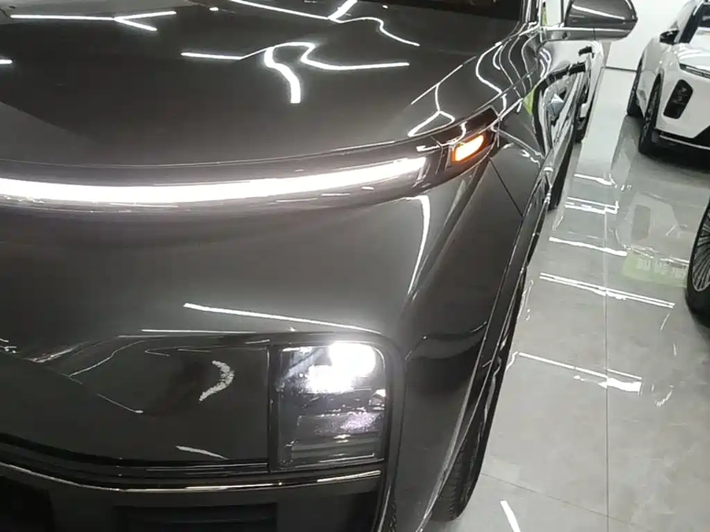 Li Auto Li L8 — миниатюра 24
