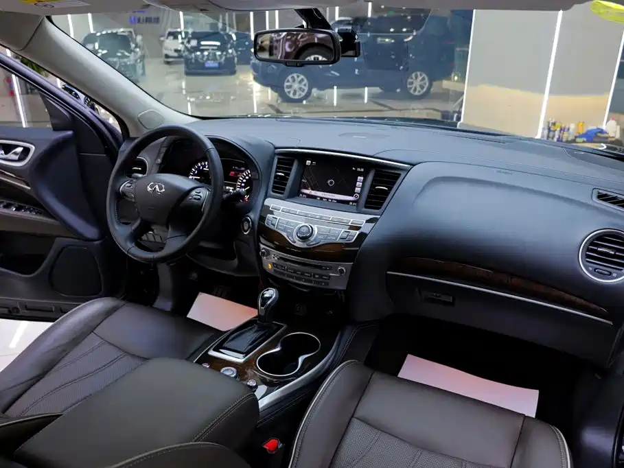 Infiniti QX60 (Import) — миниатюра 19