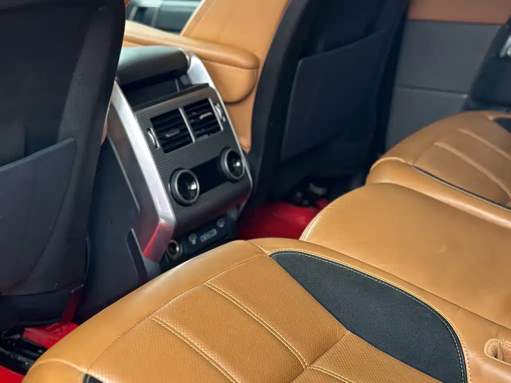 Land Rover Sport — миниатюра 12