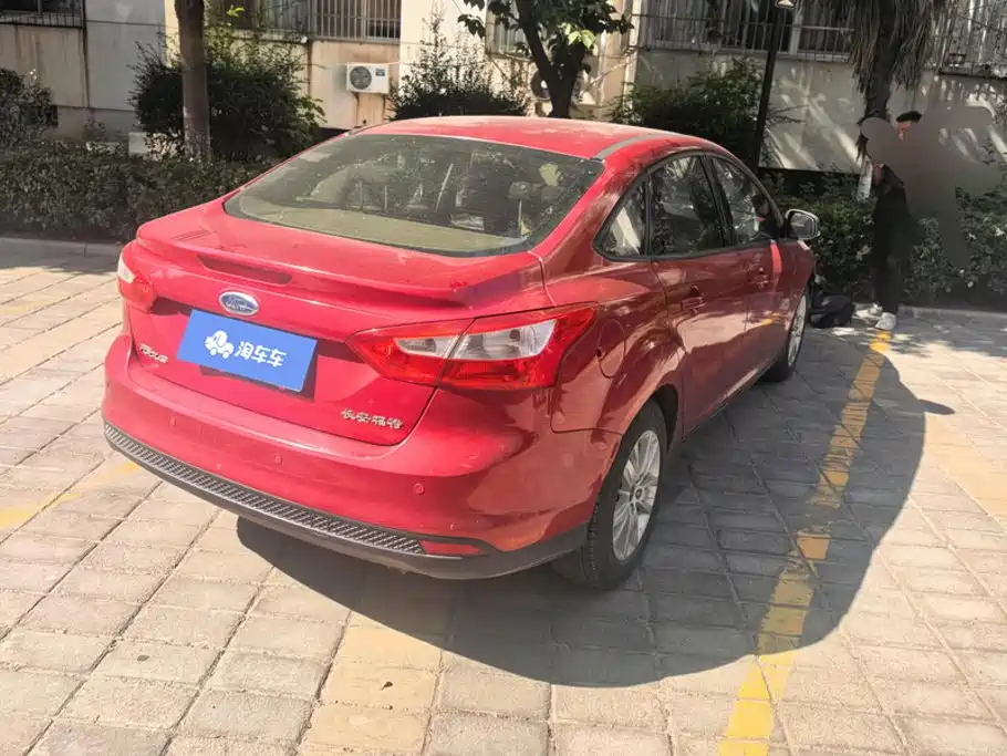 Ford Focus — миниатюра 3