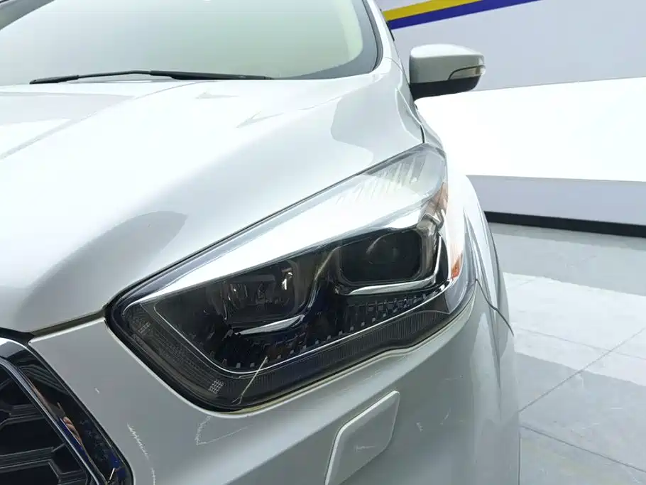 Ford Kuga — миниатюра 5