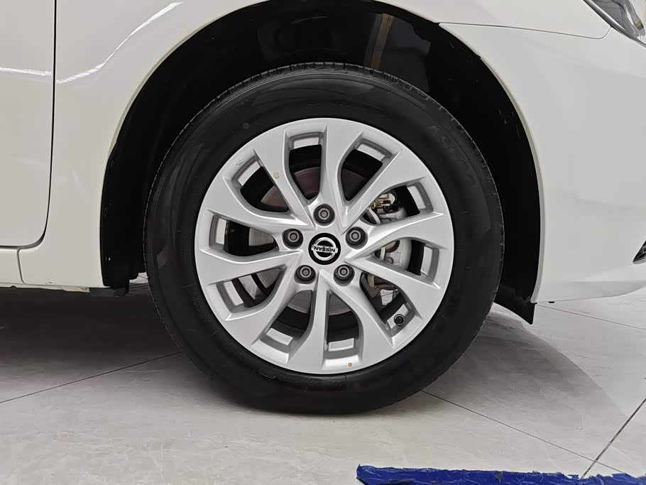 Nissan Sylphy 1.6 л 2025 г. Белый, пробег 23700 км