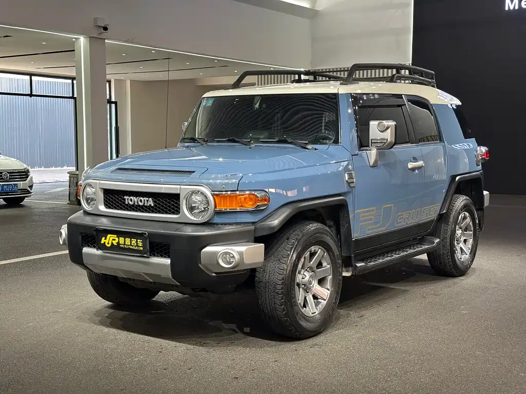 Toyota FJ Cruiser FJ 2019 4.0L AT