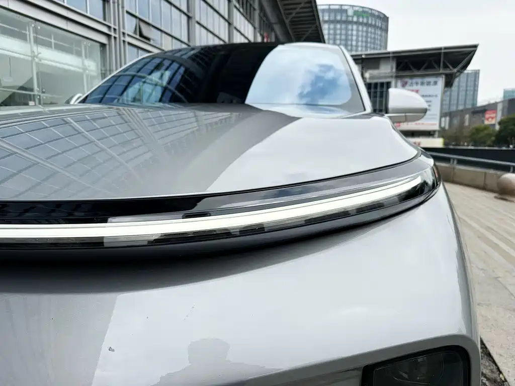 Li Auto L8 2023 Pro