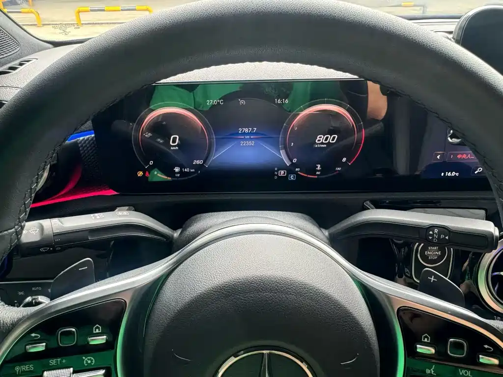 Mercedes-Benz A-Class — миниатюра 7
