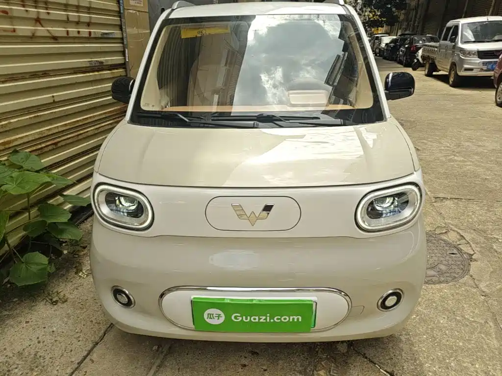 Wuling MINIEV — миниатюра 3