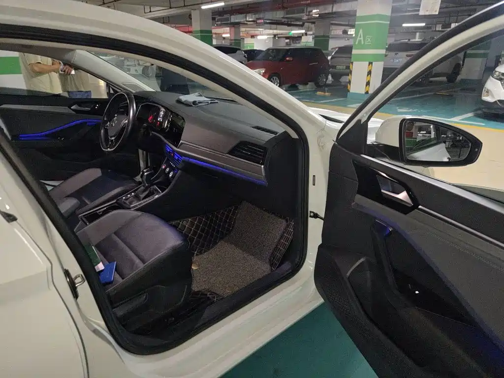 Volkswagen Sagitar — миниатюра 19