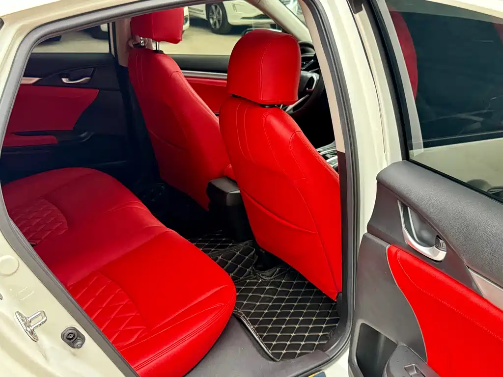 Honda Civic — миниатюра 18