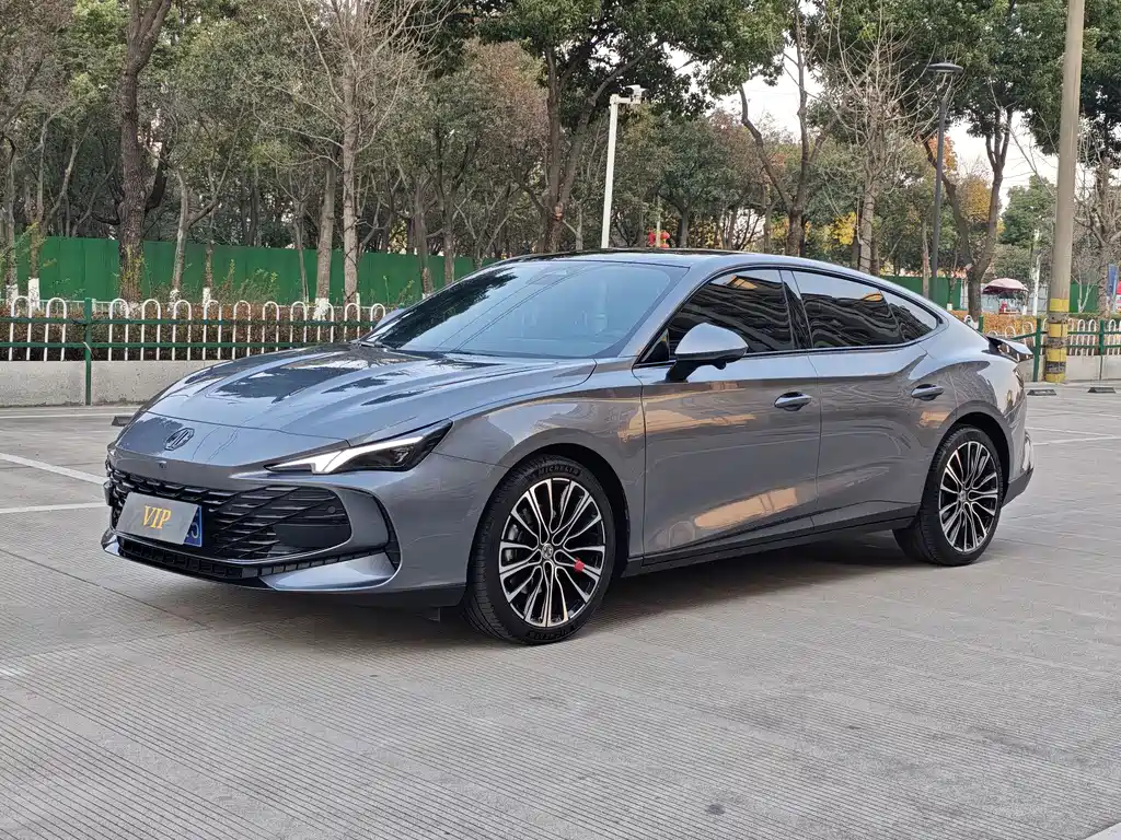 MG MG7