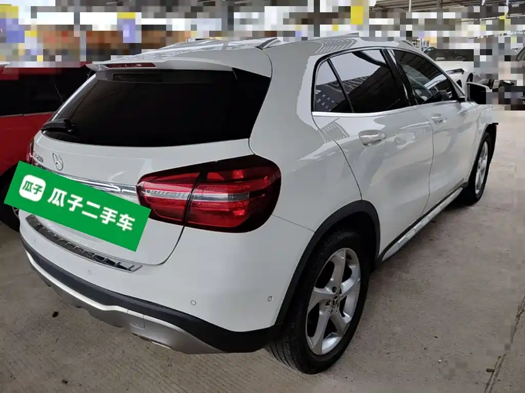 Mercedes-Benz GLA — миниатюра 7
