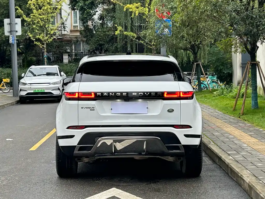 LAND ROVER RANGE ROVER AURORA