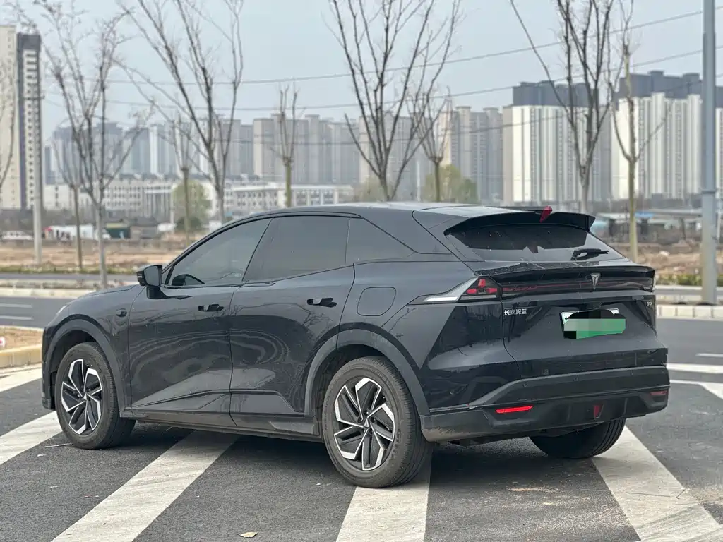 Changan Deepal DARK BLUE S07