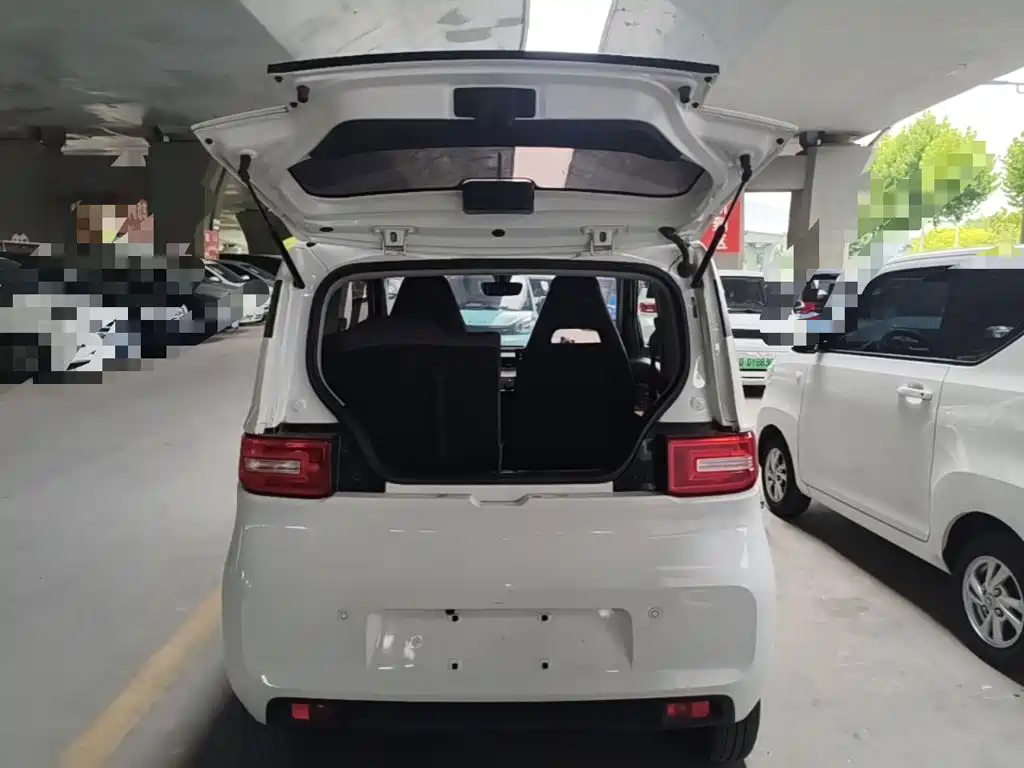 Wuling MINIEV — миниатюра 19