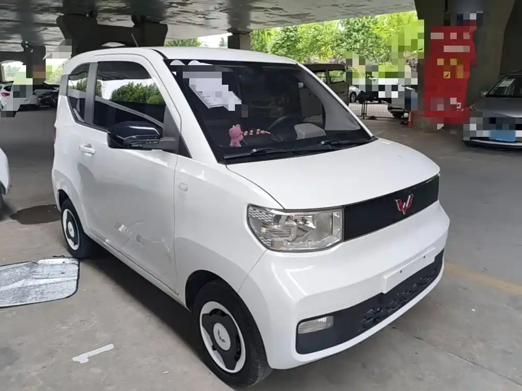 Wuling MINIEV — миниатюра 4