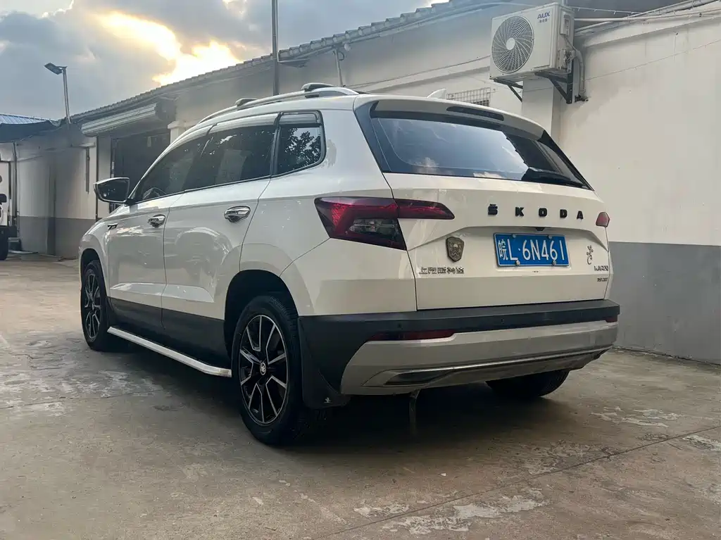 Skoda Karoq — миниатюра 4