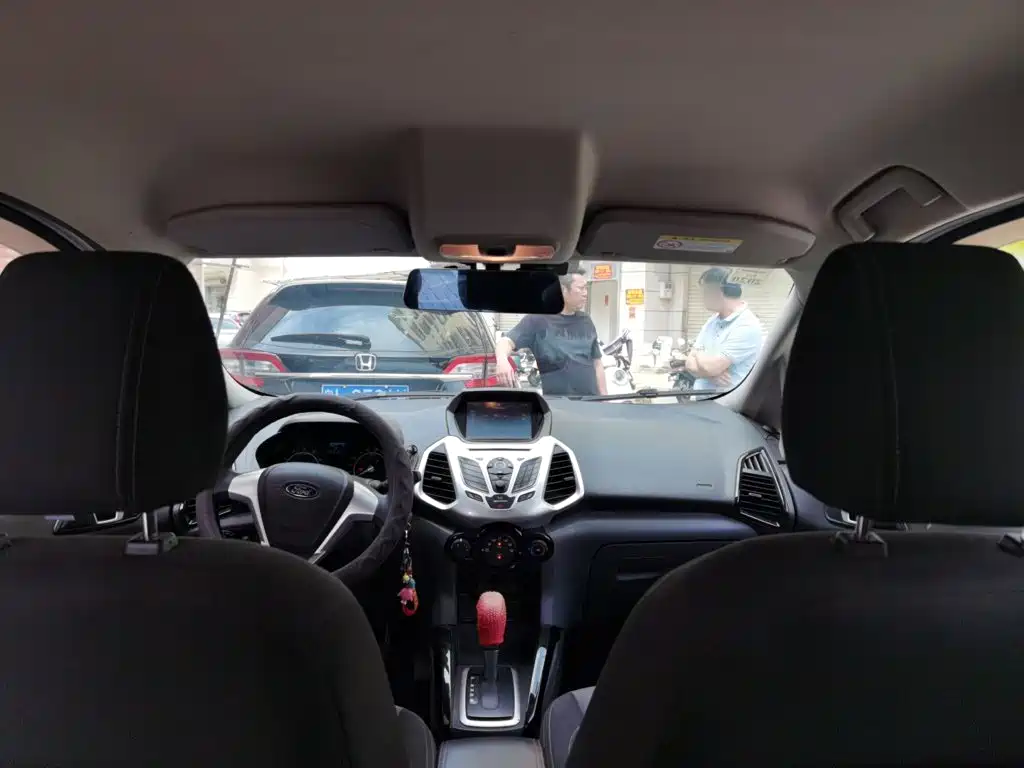 Ford Ecosport — миниатюра 15
