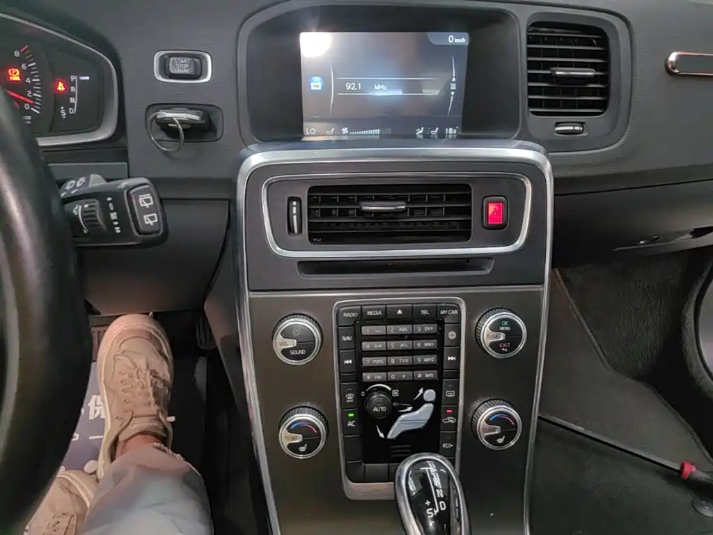 Volvo V60 — миниатюра 13