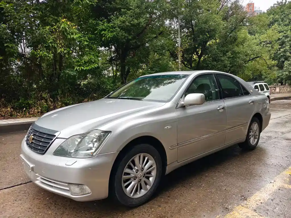 Toyota Crown 2007