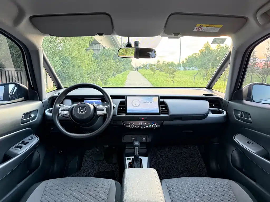 Honda Fit — миниатюра 7