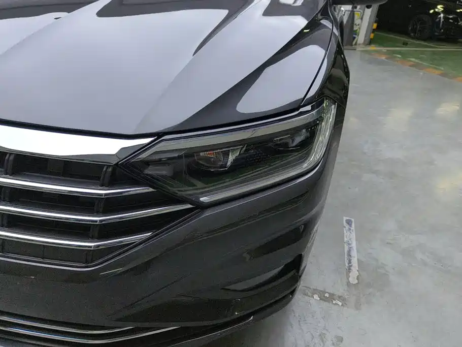 Volkswagen Sagitar — миниатюра 5