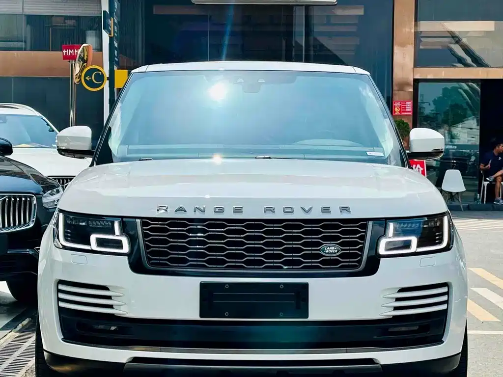 Land Rover Range Rover — миниатюра 2