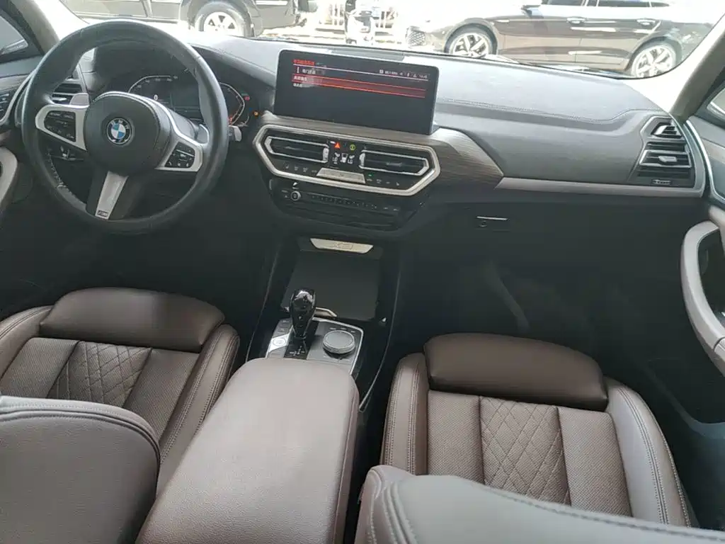 BMW X3 — миниатюра 10