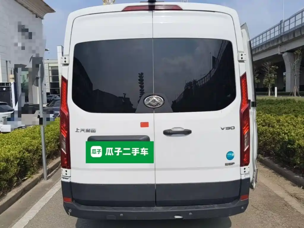 Maxus V90 — миниатюра 10