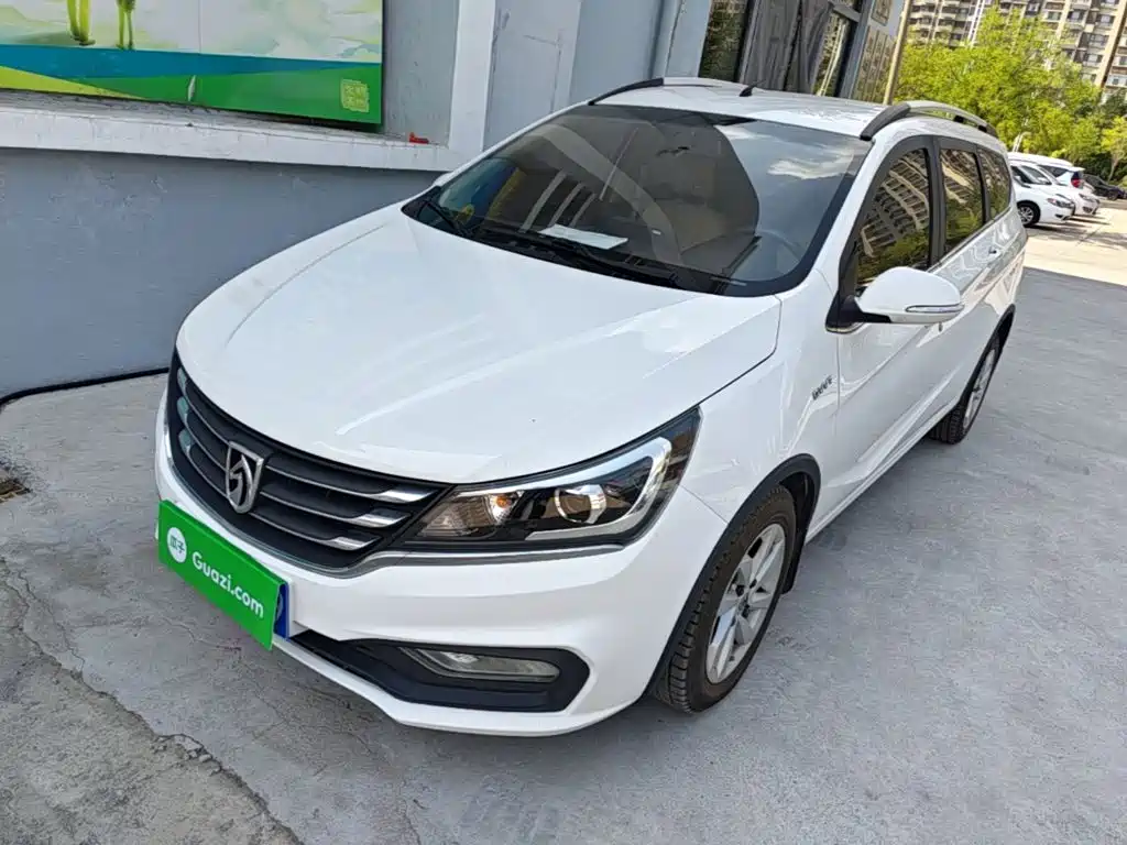 Baojun 310W — миниатюра 2