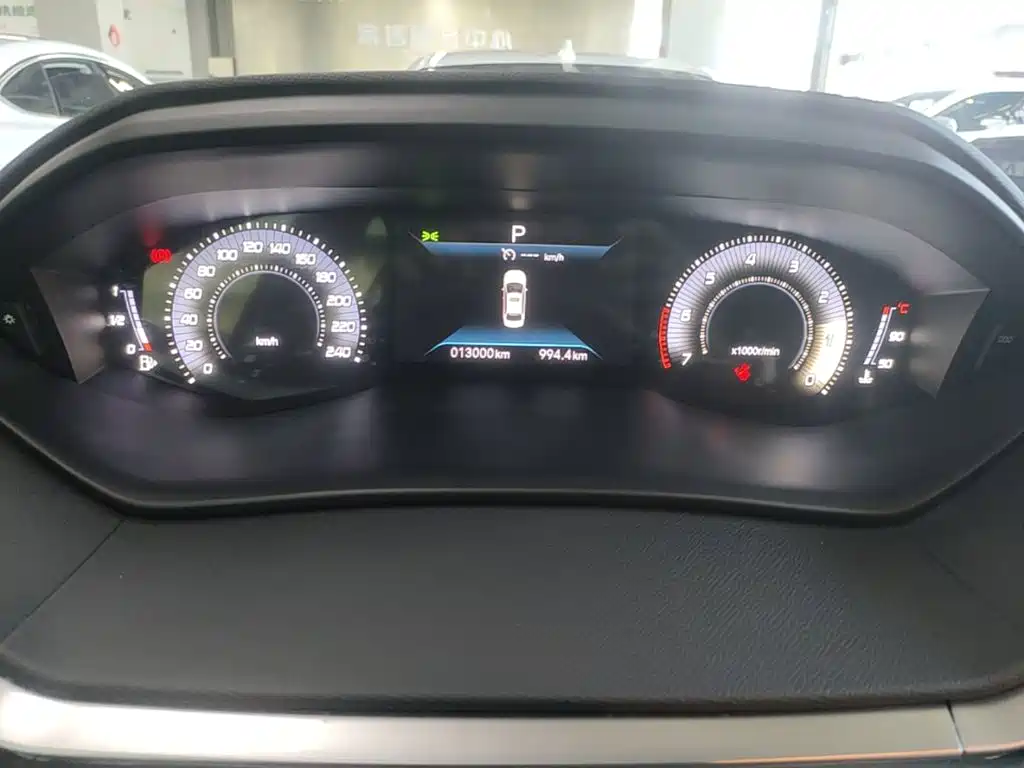 Peugeot 408 — миниатюра 12