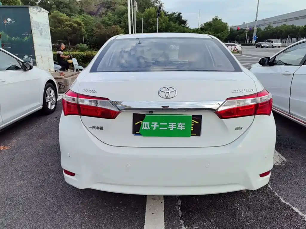 Toyota Corolla — миниатюра 6