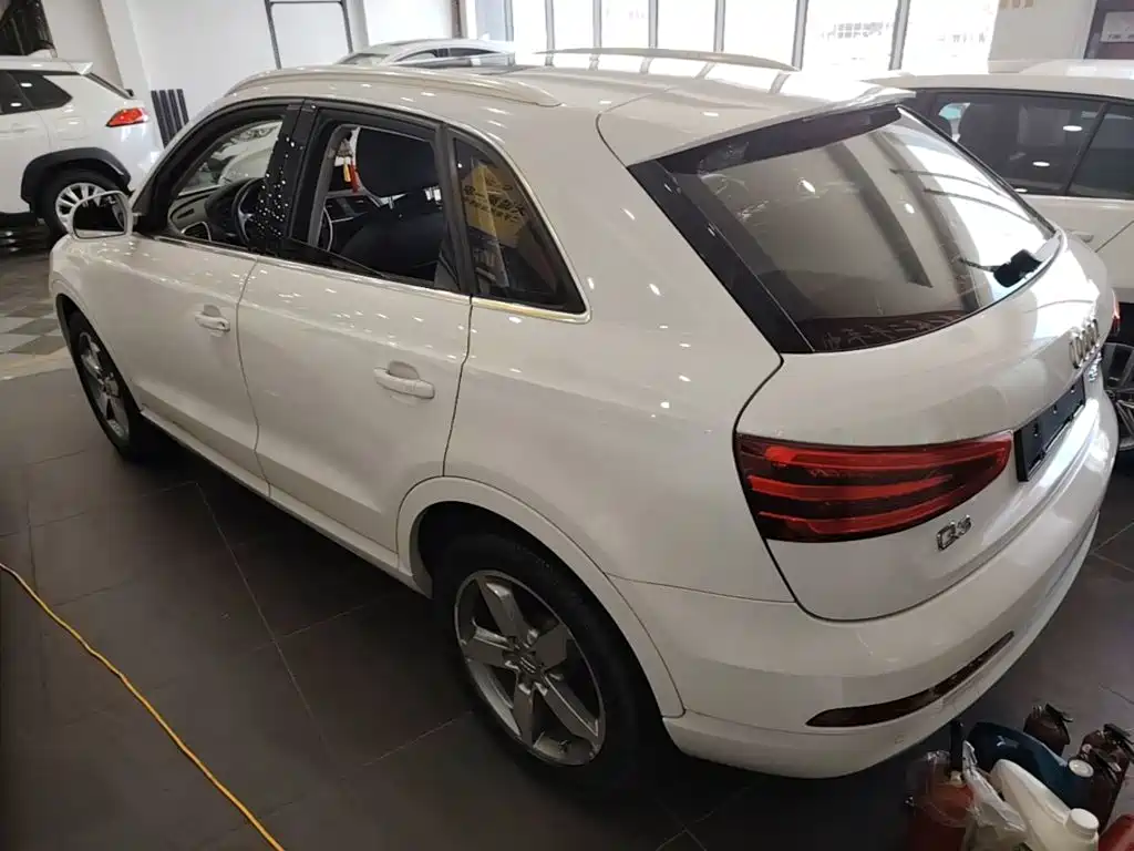 Audi Q3 — миниатюра 5