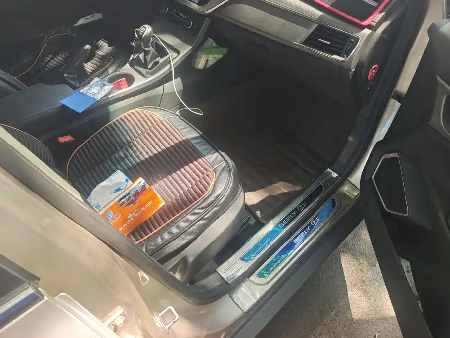 Geely Emgrand GS — миниатюра 8