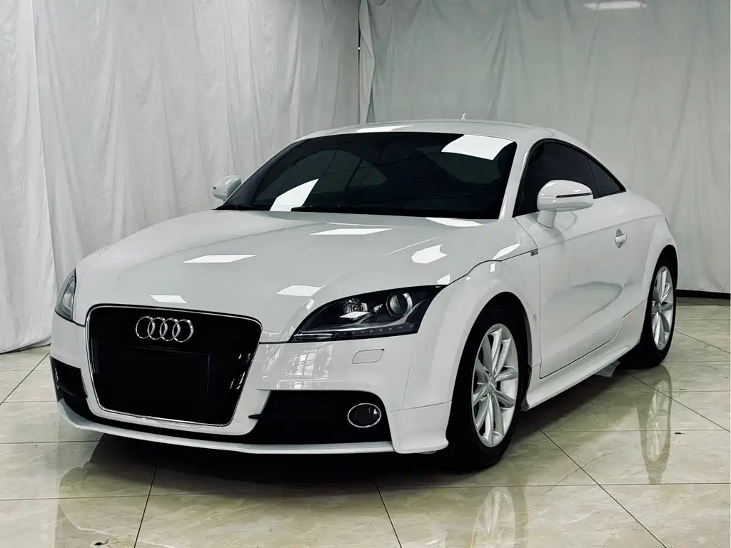 Купить Audi TT