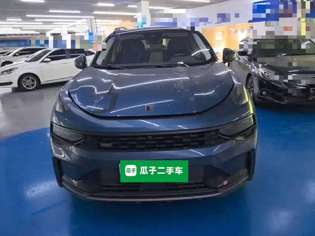 Lynk & Co 01 — миниатюра 3
