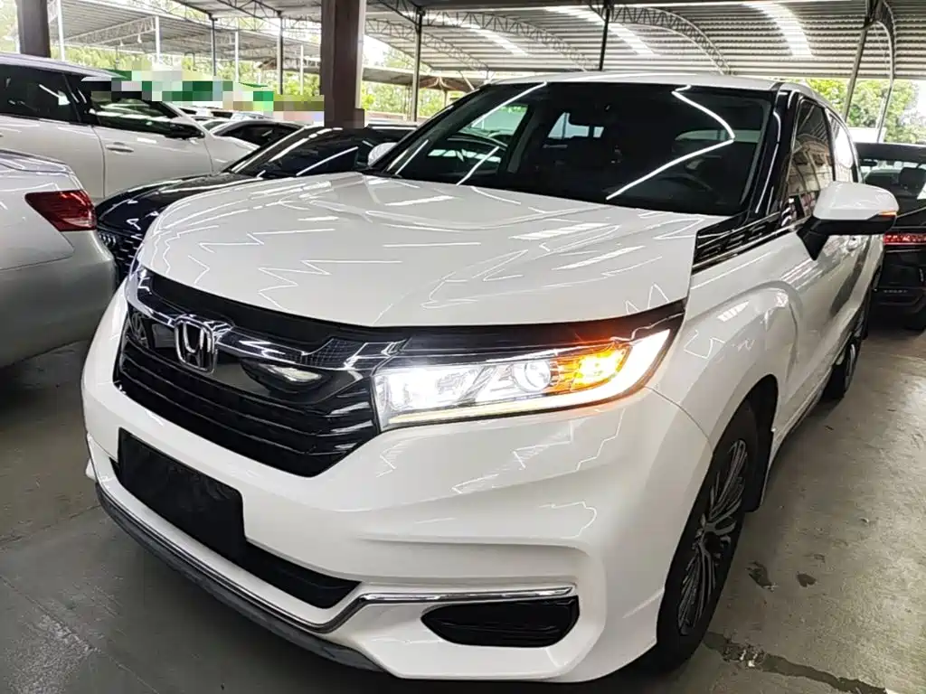 Honda Avancier — миниатюра 2