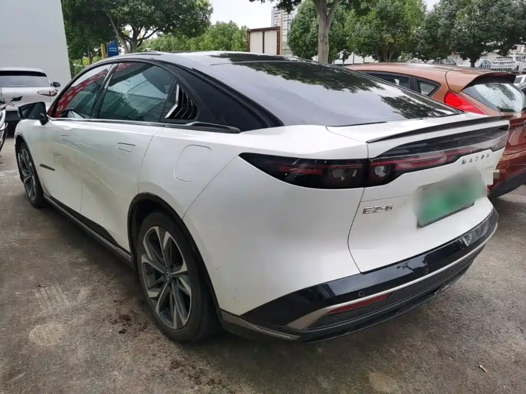 Mazda EZ-6 — миниатюра 5