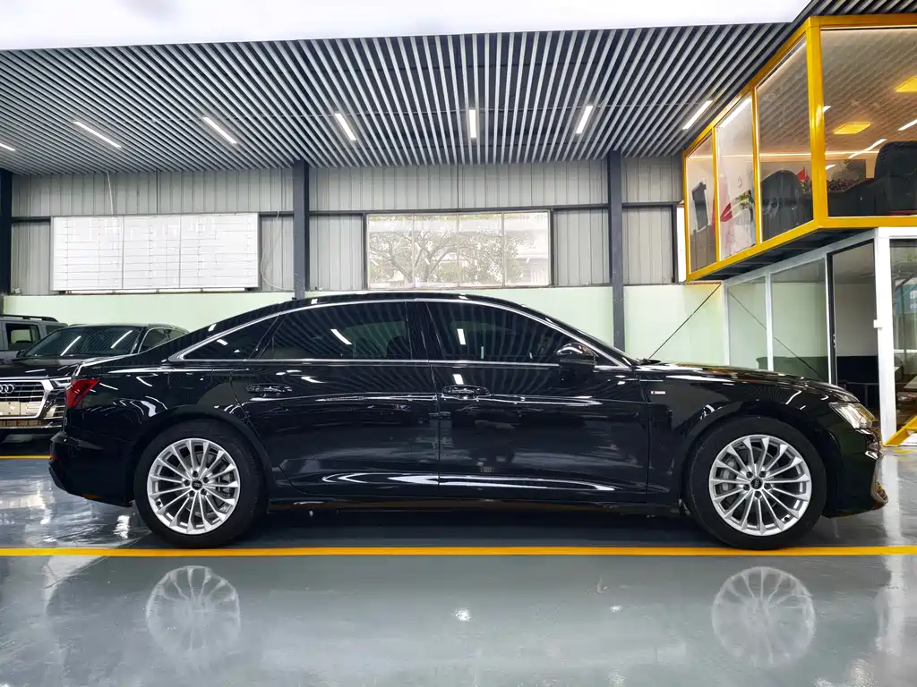 Audi A6L 2022 45 TFSI