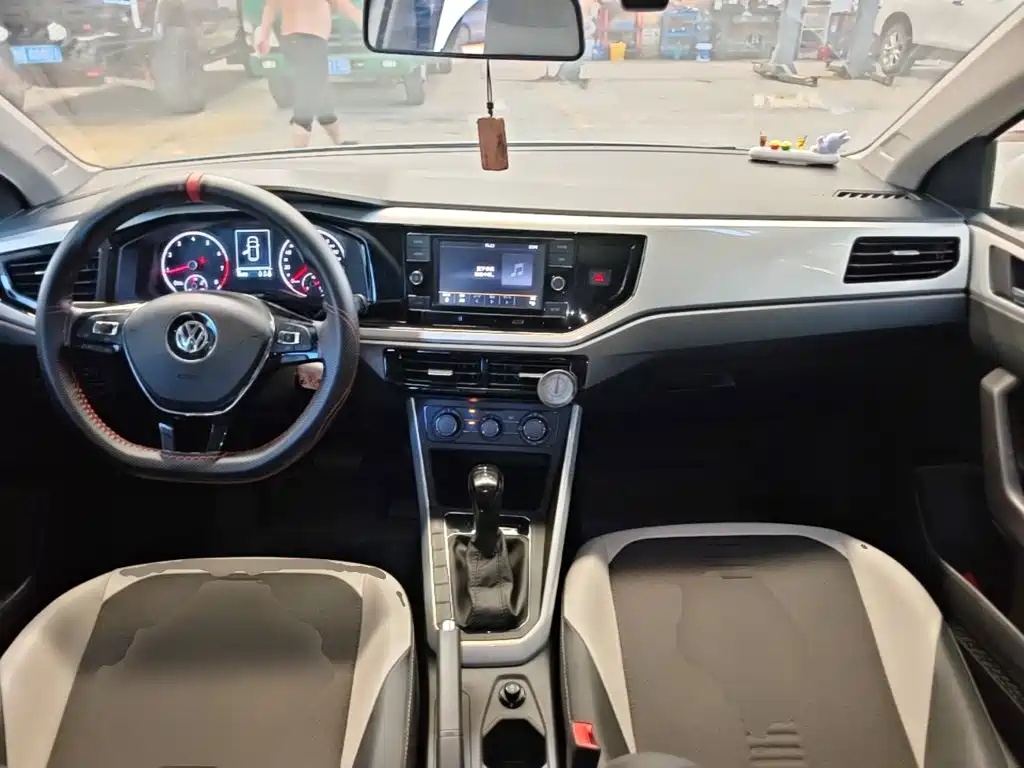 Volkswagen Polo — миниатюра 10