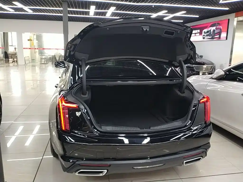 Cadillac CT5 — миниатюра 19