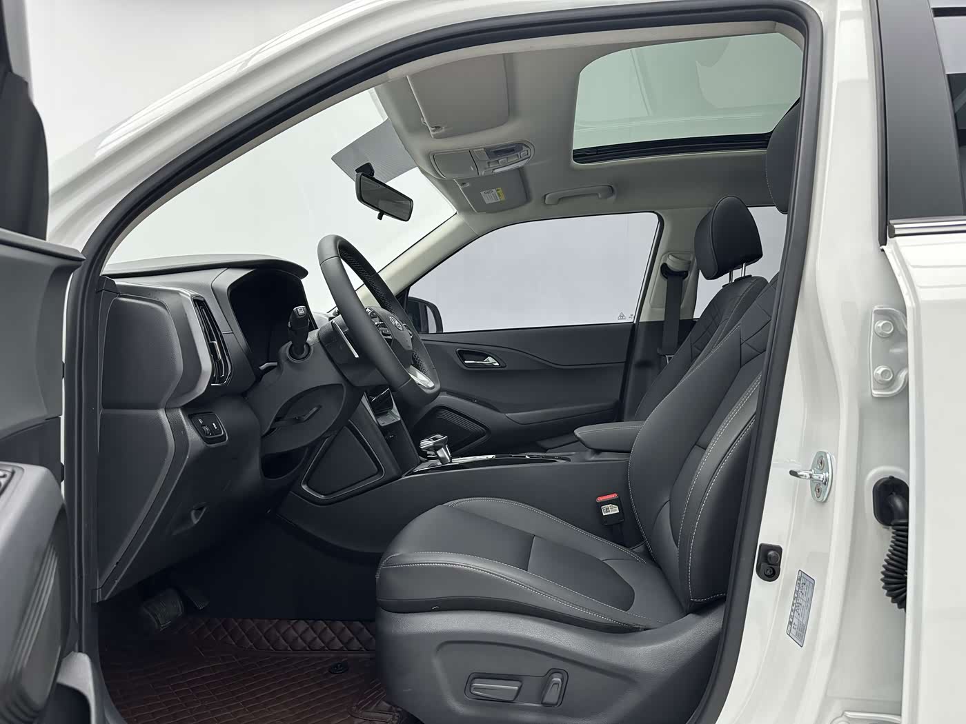 Hyundai Beijing Hyundai ix35 1.4 л 2023 г. Белый, пробег 17000 км
