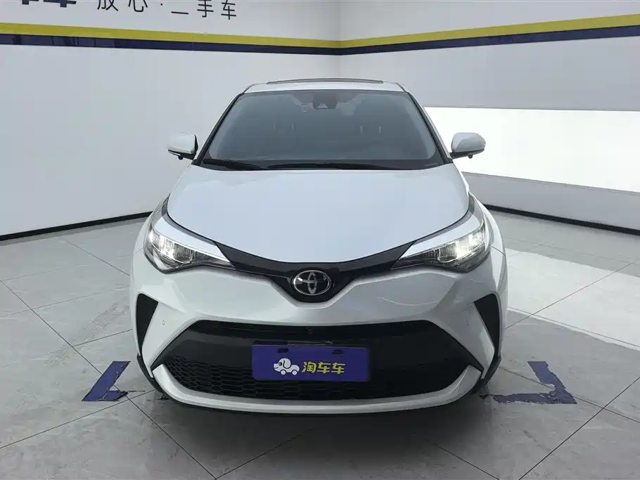 TOYOTA C HR
