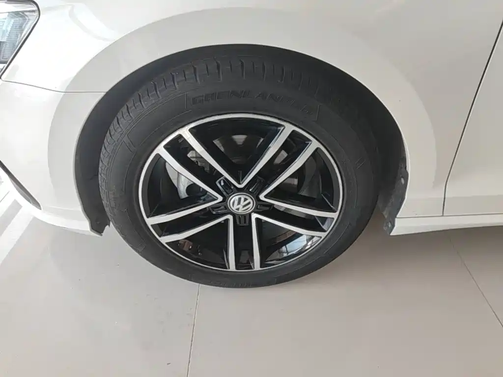 Volkswagen Lamando — миниатюра 23
