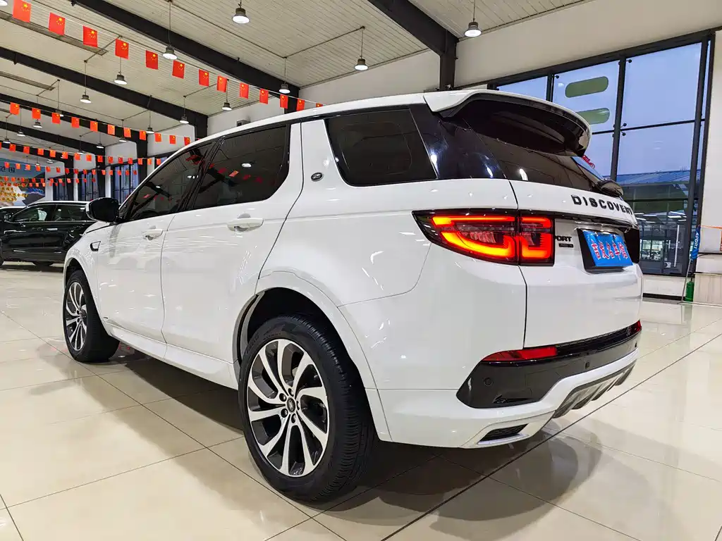 LAND ROVER DISCOVER SPORTS