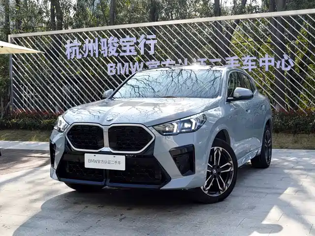 BMW X2 2025